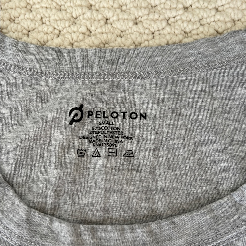 Like new! Super soft Peloton tank size small - Picture 2 of 5